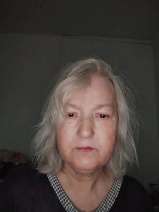 Работа на дому - Продавец-консультант интернет магазина. Фото