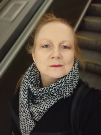 Работа на дому - Стикеровщик, мойщик посуды в ресторане. Фото